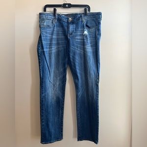 Kut from Cloth Sz 16 Catherine boyfriend jeans, straight leg, and in good shape.